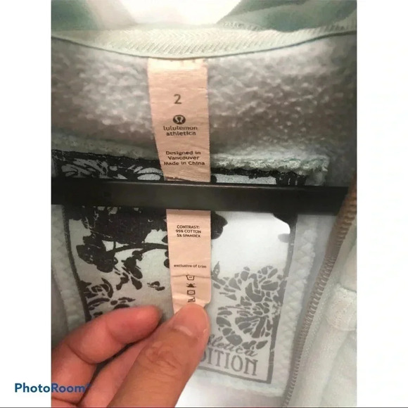 🌸Special Edition  Lululemon Scuba🌸 - Picture 7 of 7